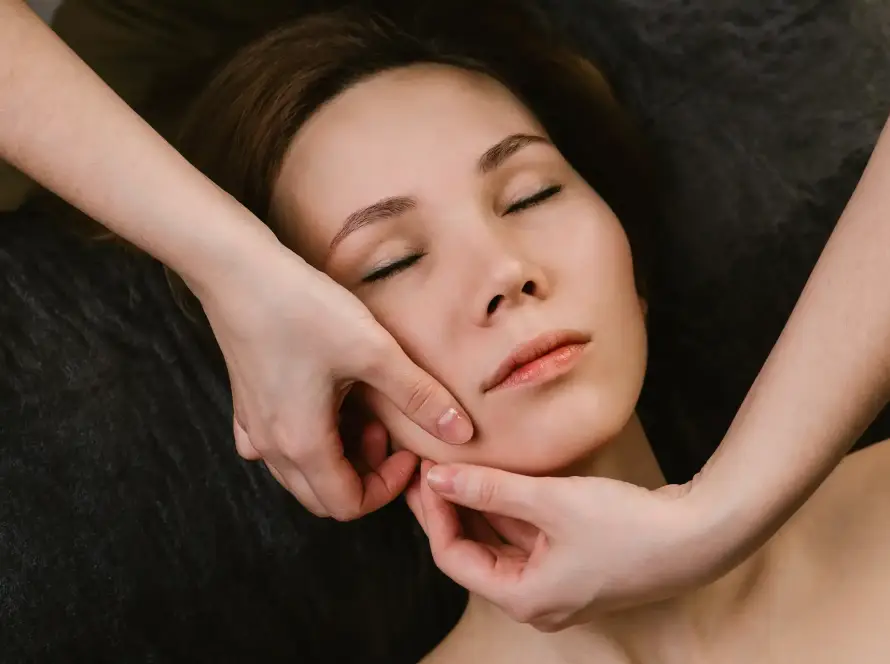 Huidverbeteringsmassage | Schoonheidssalon Astrid Vervoort